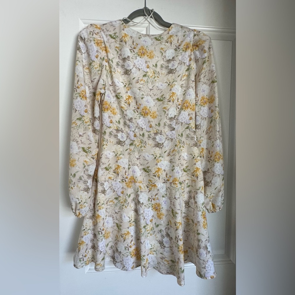 Astr Yellow and Gold Long Sleeve Fit and Flare Dress - Picture 2 of 6